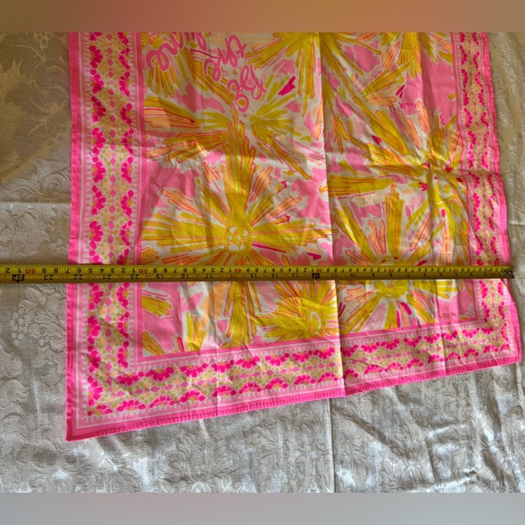 Lilly Pulitzer wrap - Picture 6 of 7